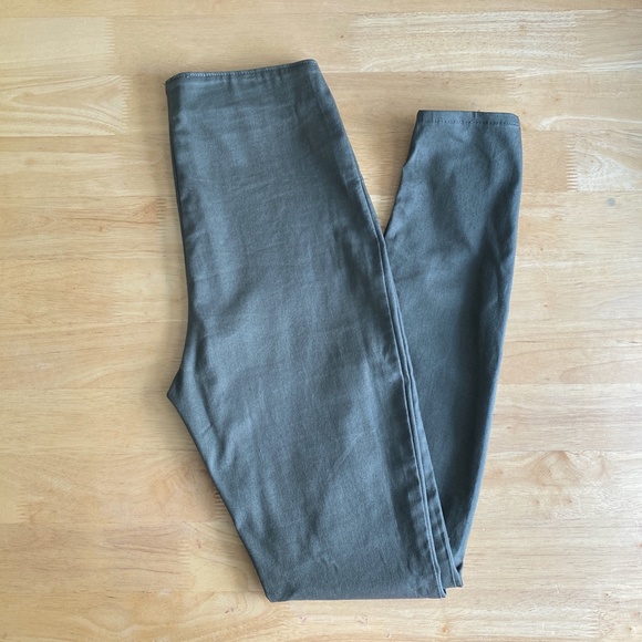 Divided H&M Olive Green Elastic Waist Pants - Picture 1 of 7